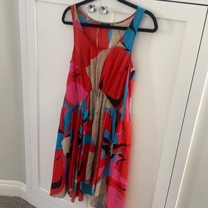 Beautiful dress by Leifsdottir